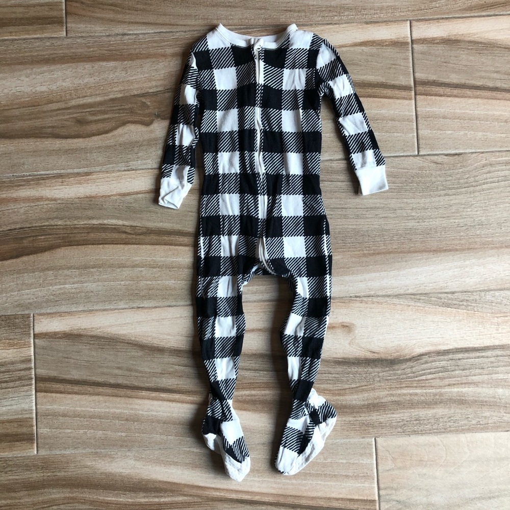 OLD NAVY One Piece Buffalo Check Pajamas Size 2T - Picture 1 of 5